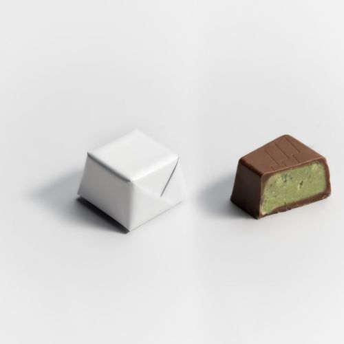 Bousheyeh Pistachio Cream with Crushed Pistachio in Milk Chocolate
