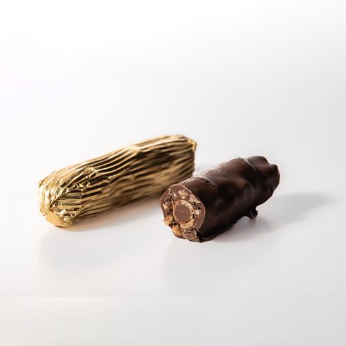 Hazelnut Cigar Wafer With Gianduja Cream & Hazelnut